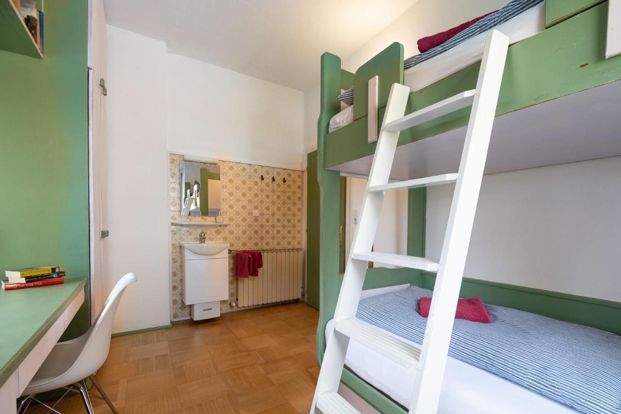 Apartment Absteige Innsbruck- Zentrale Ferienapartments *