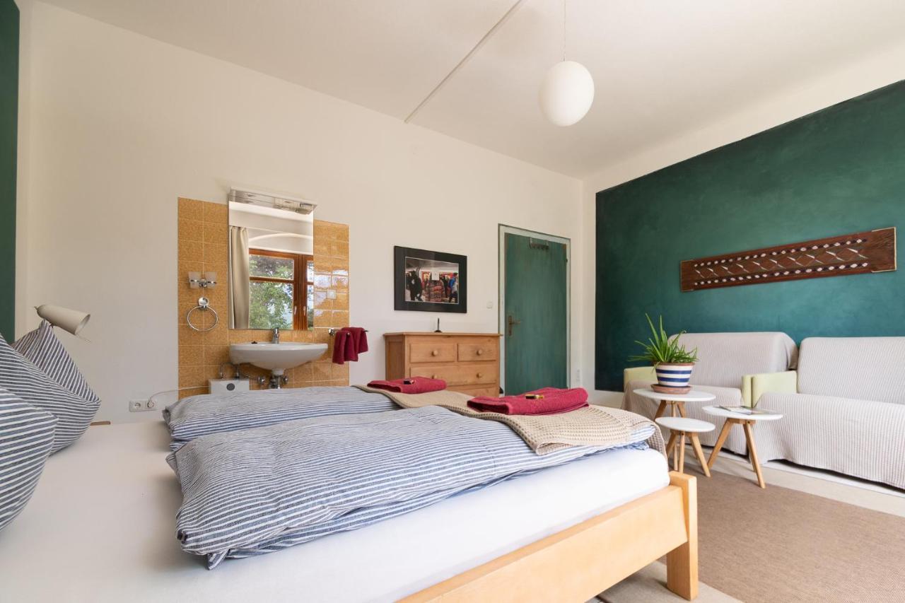 Apartment Absteige Innsbruck- Zentrale Ferienapartments *